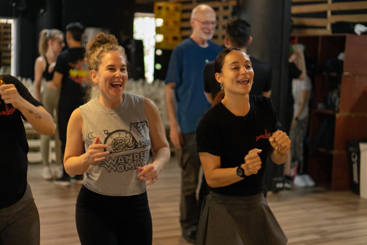 Somoloco Bachata Immersion — Medellín — bachata retreat photo 3 at Medellín
